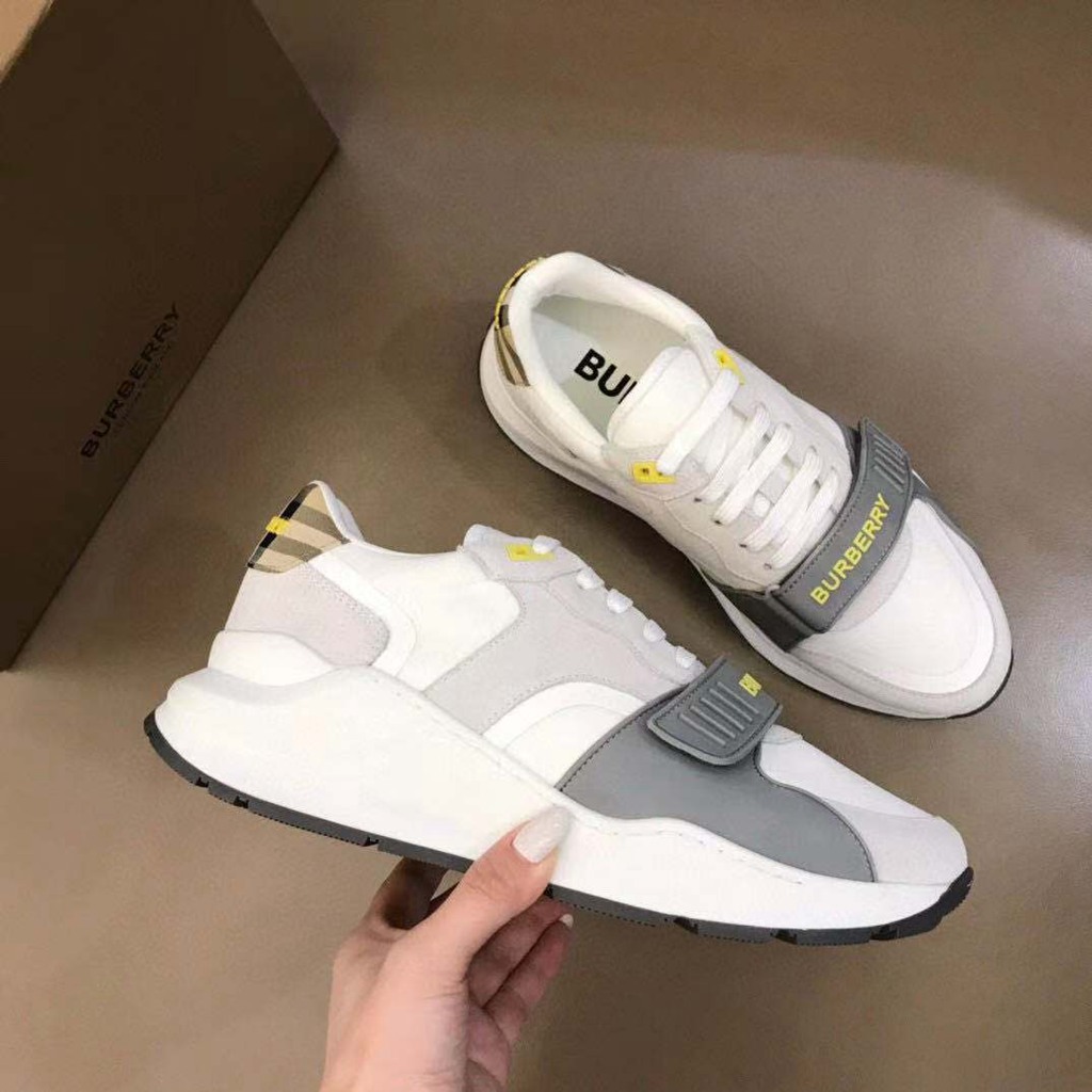 B*URBERRY SHOES